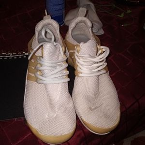 Nike Presto White/ off white